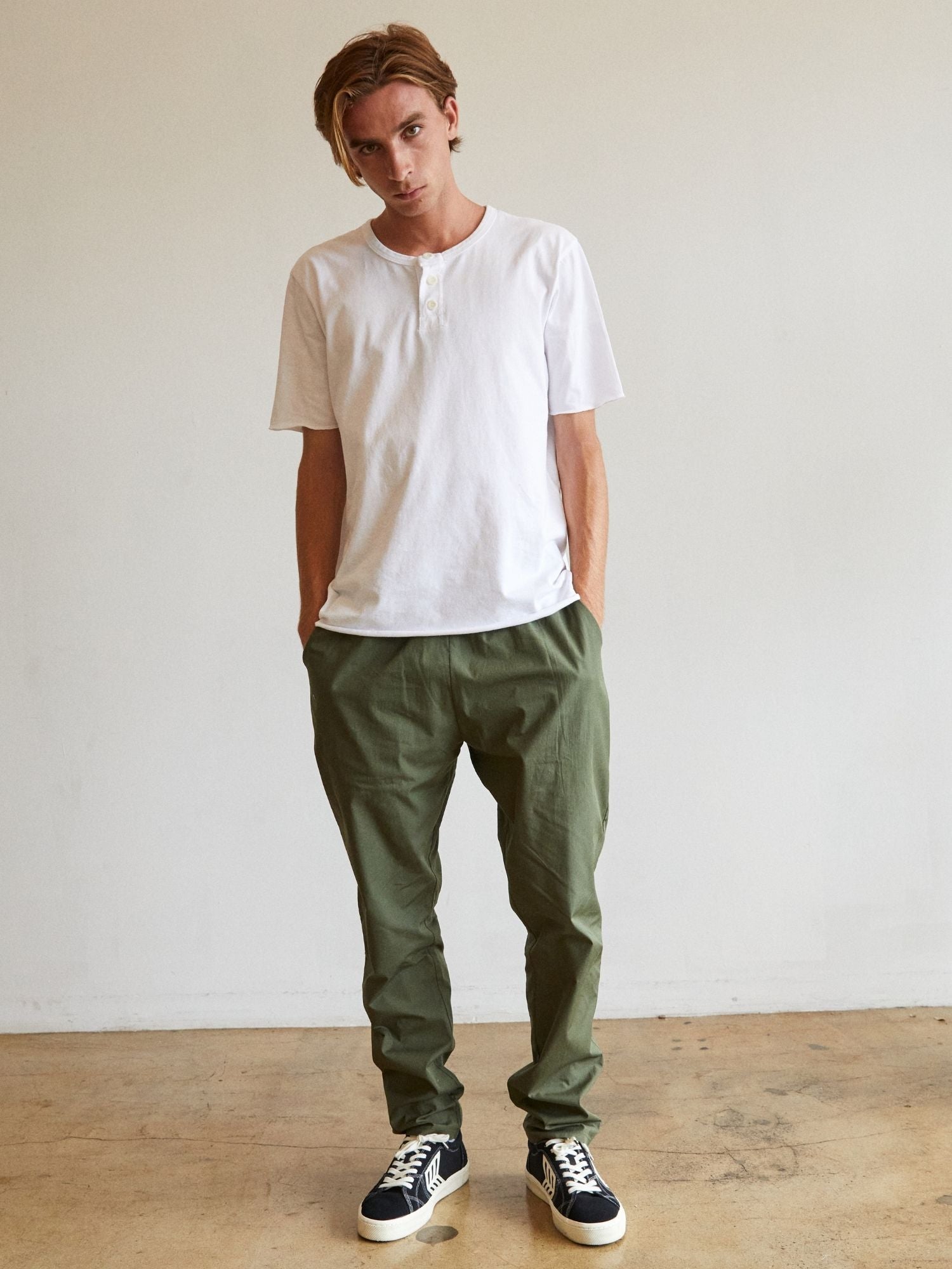 #color_dark-green